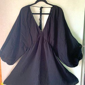 H&M Black Boho Beach Mini Dress with long sleeves. Size M. Never Worn.